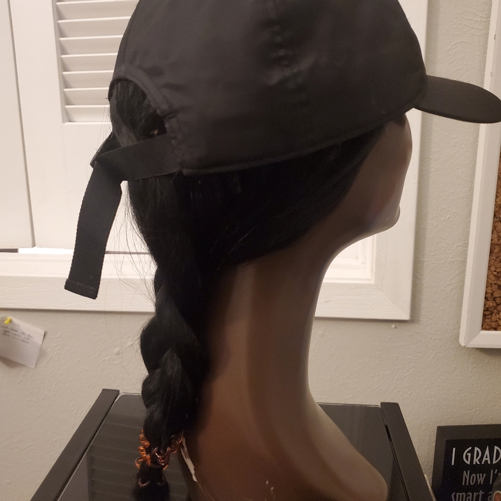 Hat wig